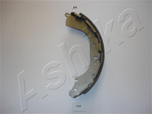 Ashika 55-02-246 - Drum Brake Shoe Set car-mod.net