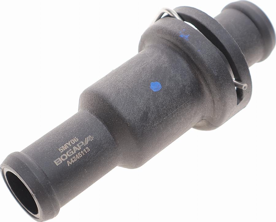BOGAP A4245113 - Coolant thermostat / housing car-mod.net