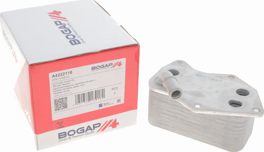 BOGAP A4222118 - Oil Cooler, engine oil car-mod.net