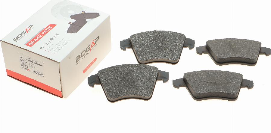 BOGAP A8210114 - Brake Pad Set, disc brake car-mod.net