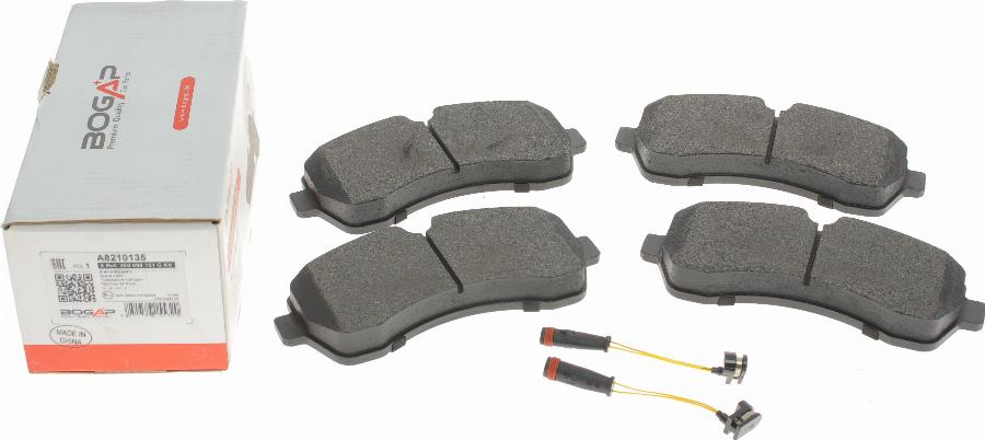 BOGAP A8210135 - Brake Pad Set, disc brake car-mod.net