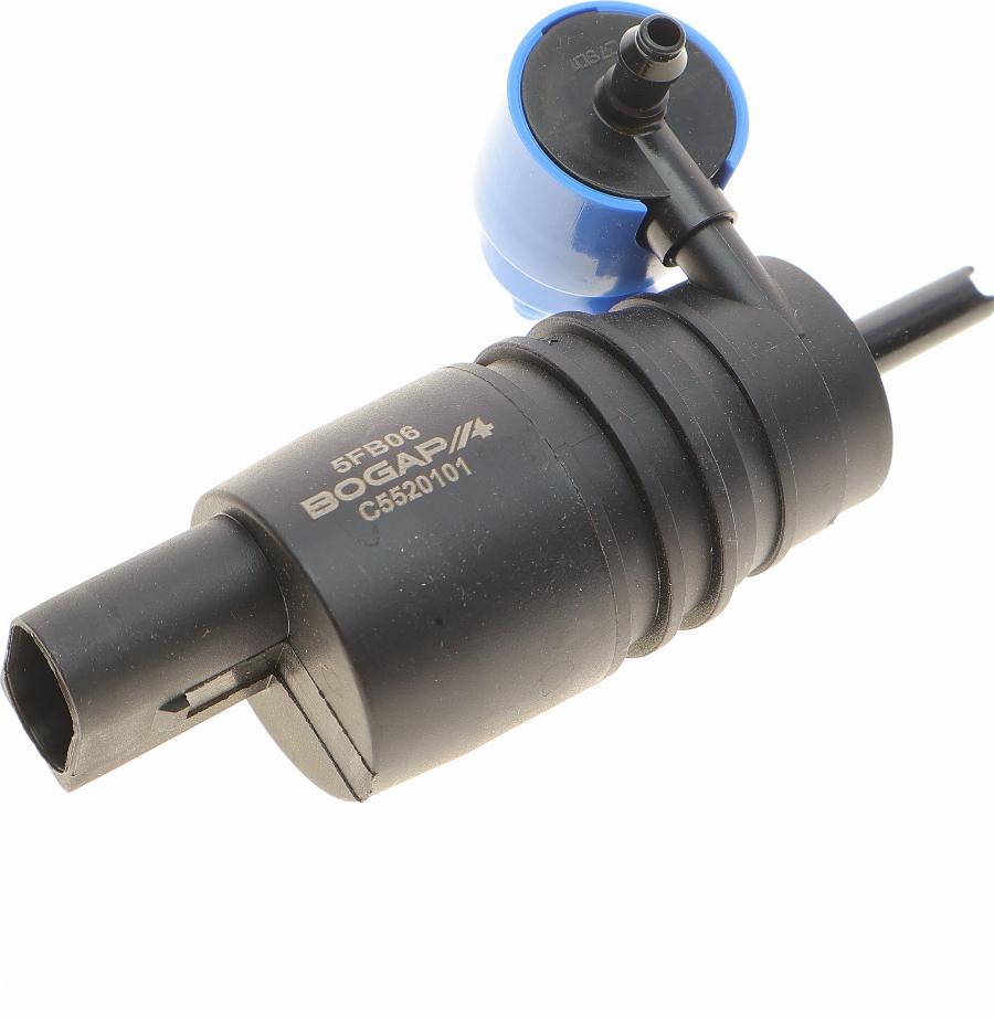BOGAP C5520101 - Water Pump, window cleaning car-mod.net