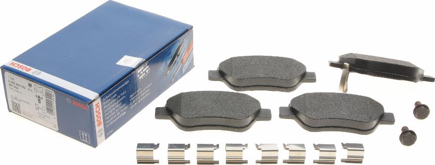 BOSCH 0 986 494 092 - Brake Pad Set, disc brake car-mod.net