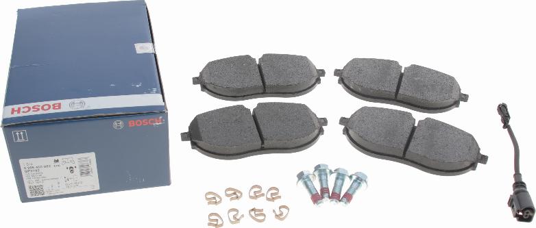 BOSCH 0 986 460 082 - Brake Pad Set, disc brake car-mod.net