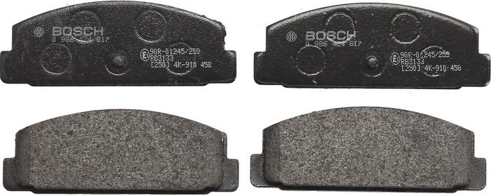 BOSCH 0 986 424 817 - Brake Pad Set, disc brake car-mod.net