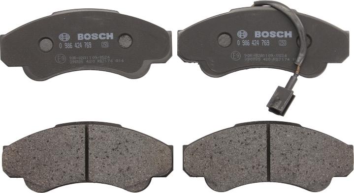 BOSCH 0 986 424 769 - Brake Pad Set, disc brake car-mod.net