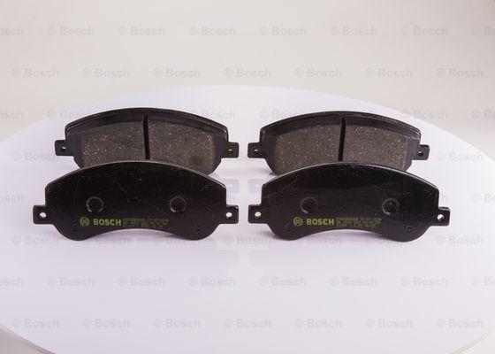 BOSCH 0 986 BB0 868 - Brake Pad Set, disc brake car-mod.net