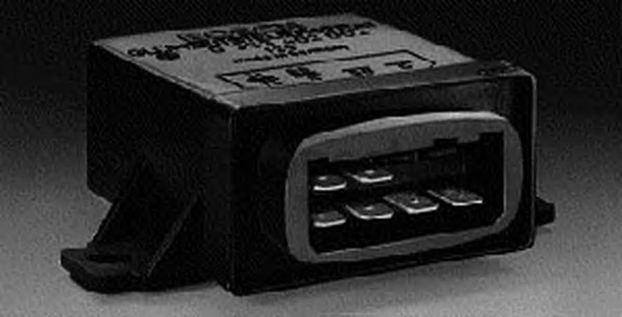 BOSCH 0 333 402 501 - Control Unit, glow plug system car-mod.net