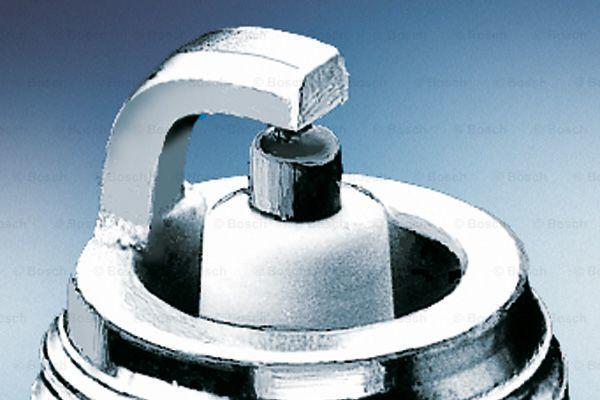 BOSCH 0 242 135 502 - Spark Plug car-mod.net