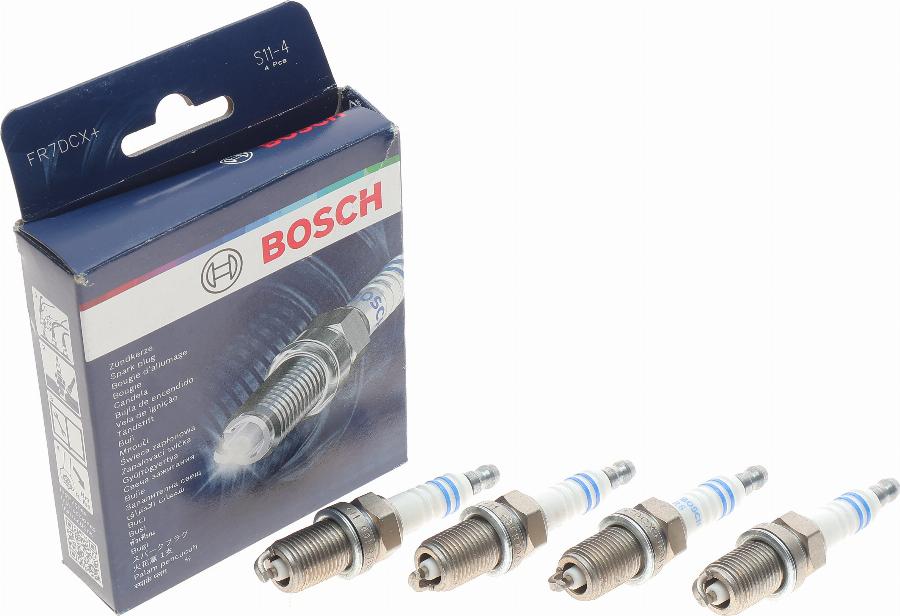 BOSCH 0 242 235 913 - Spark Plug car-mod.net