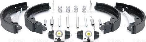 BOSCH 0 204 113 740 - Drum Brake Shoe Set car-mod.net