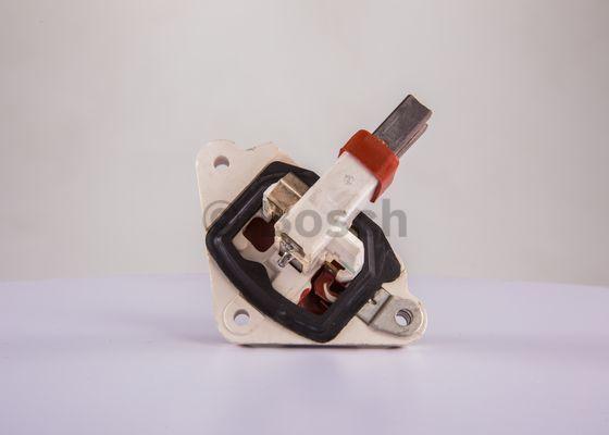 BOSCH 2 127 311 001 - Voltage regulator, alternator car-mod.net