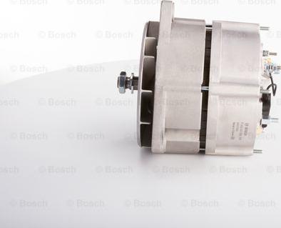 BOSCH F 042 301 038 - Alternator car-mod.net