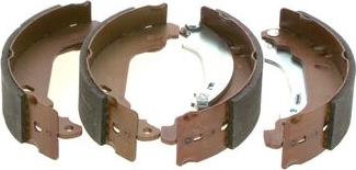 BOSCH F 026 004 556 - Drum Brake Shoe Set car-mod.net