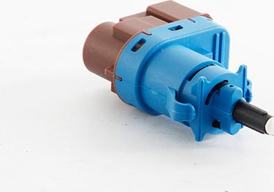 BSG BSG 25-840-013 - Brake Light Switch / Clutch car-mod.net