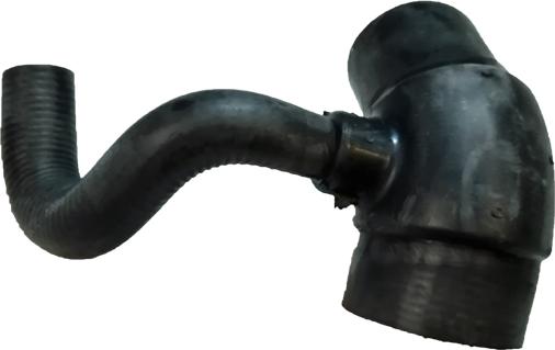 Bugiad 81824 - Charger Intake Air Hose car-mod.net