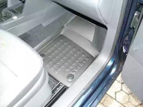 Carbox 411743000 - Footwell Tray car-mod.net
