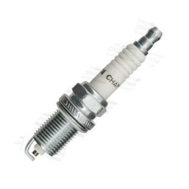 Champion OE089/R04 - Spark Plug car-mod.net