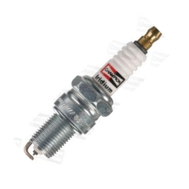 Champion OE195/R04 - Spark Plug car-mod.net