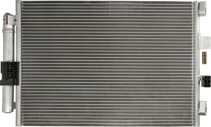 Delphi CF20633 - Condenser, air conditioning car-mod.net