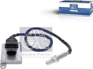 DT Spare Parts 5.44038 - NOx Sensor, urea injection / catalyst car-mod.net