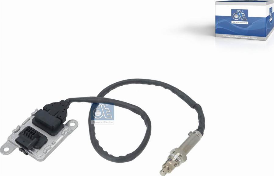 DT Spare Parts 7.00118 - NOx Sensor, urea injection / catalyst car-mod.net