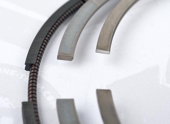 ET Engineteam R1009400 - Piston Ring Kit car-mod.net