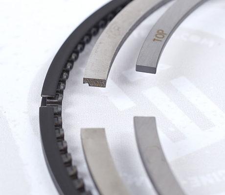 ET Engineteam R1009650 - Piston Ring Kit car-mod.net