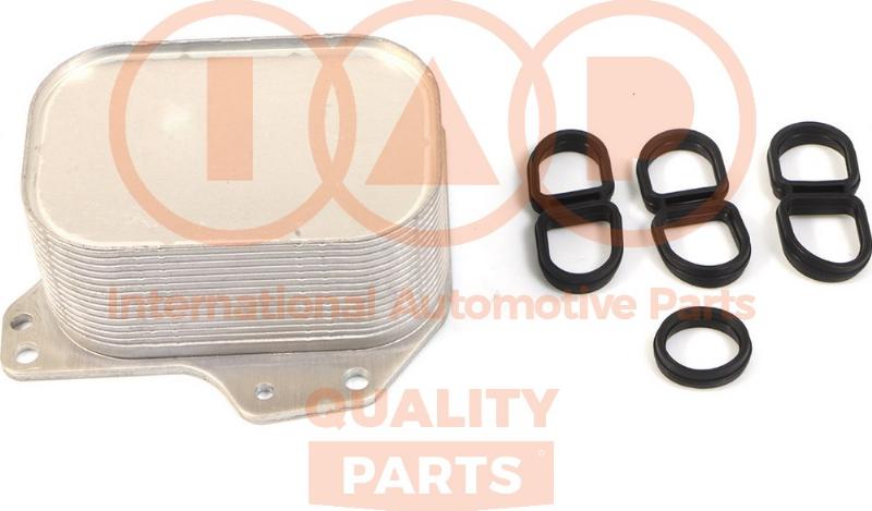 IAP QUALITY PARTS 159-50040 - Oil Cooler, engine oil car-mod.net