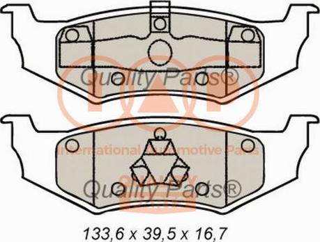 IAP QUALITY PARTS 704-02071 - Brake Pad Set, disc brake car-mod.net