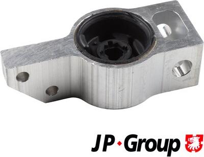 JP Group 1117900600 - Holder, engine mounting car-mod.net