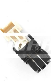 LEMARK LBLS164 - Brake Light Switch / Clutch car-mod.net