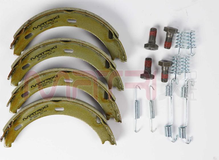 MATRIX PRO MX02420616 - Brake Shoe Set, parking brake car-mod.net