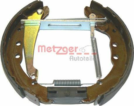 Metzger MG 572V - Drum Brake Shoe Set car-mod.net