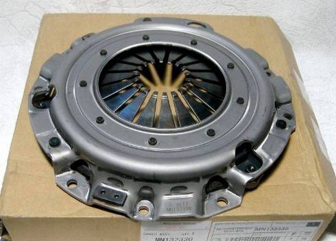 Mitsubishi MN132330 - Clutch Pressure Plate car-mod.net