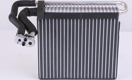 Nissens 92333 - Evaporator, air conditioning car-mod.net