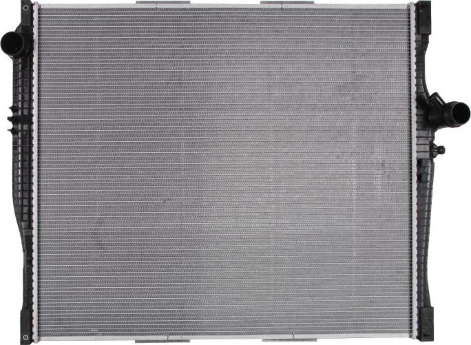 NISSENS 654790 - Radiator, engine cooling car-mod.net