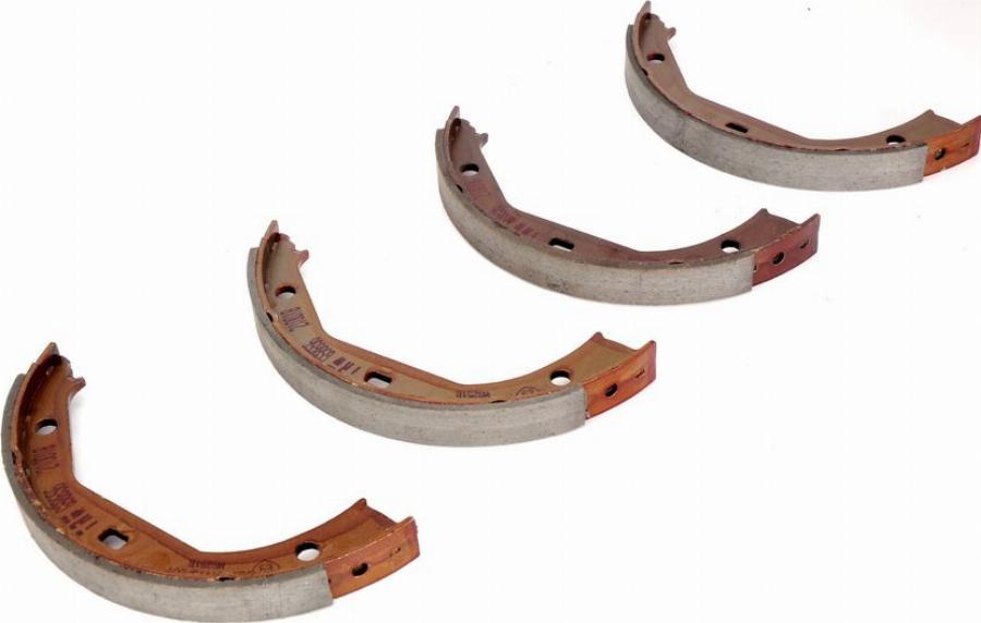 TRW GS8656 - Brake Shoe Set, parking brake car-mod.net