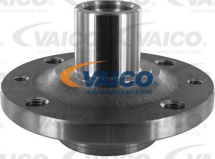 VAICO V46-0645 - Wheel Hub car-mod.net