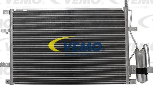 Vemo V95-62-0005 - Condenser, air conditioning car-mod.net