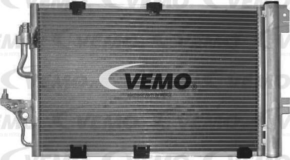 Vemo V40-62-0015 - Condenser, air conditioning car-mod.net
