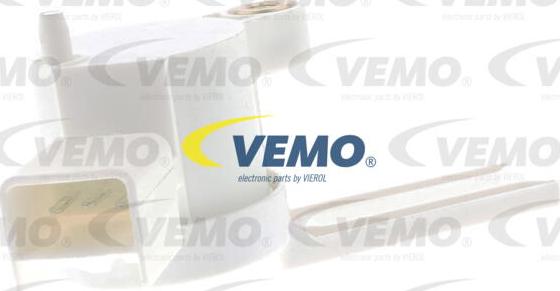 Vemo V51-73-0091 - Brake Light Switch / Clutch car-mod.net