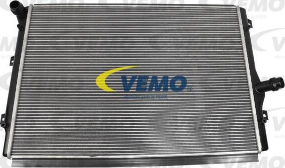 Vemo V15-60-5057 - Radiator, engine cooling car-mod.net