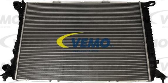 Vemo V15-60-6038 - Radiator, engine cooling car-mod.net
