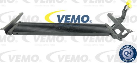 Vemo V15-60-6076 - Oil Cooler, engine oil car-mod.net