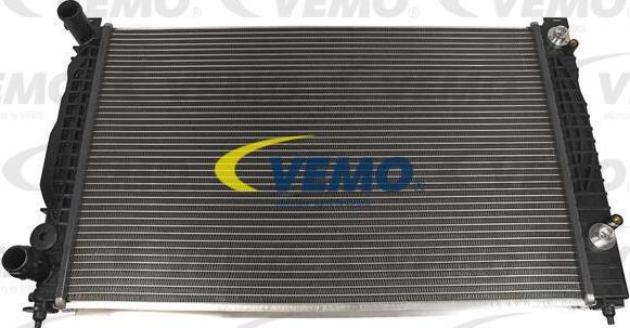 Vemo V10-60-0002 - Radiator, engine cooling car-mod.net