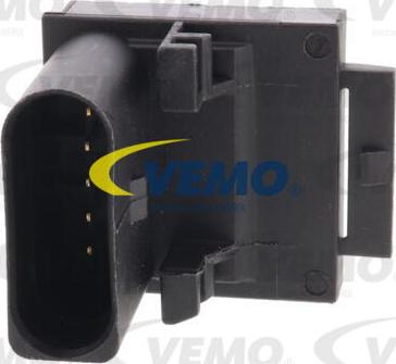 Vemo V10-73-0490 - Switch, clutch control (cruise control) car-mod.net