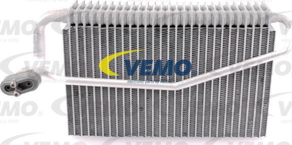 Vemo V30-65-0024 - Evaporator, air conditioning car-mod.net