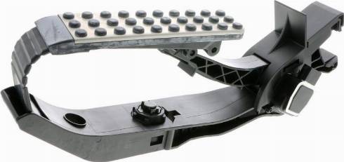 Vemo V30-82-0017 - Sensor, accelerator pedal position car-mod.net