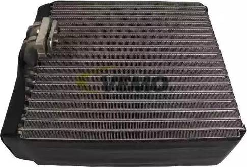 Vemo V70-65-0001 - Evaporator, air conditioning car-mod.net